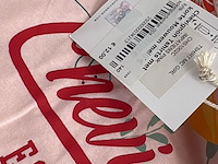 Partij kleding - afbeelding 8 van  25