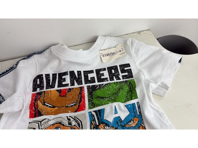 Partij kleding - afbeelding 21 van  25