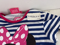 Partij kleding - afbeelding 23 van  25