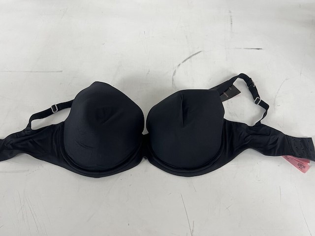 Partij kleding - afbeelding 6 van  43