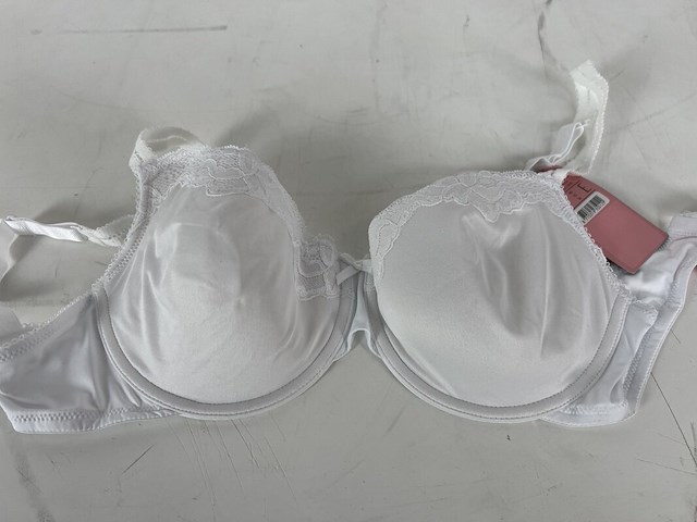 Partij kleding - afbeelding 13 van  43