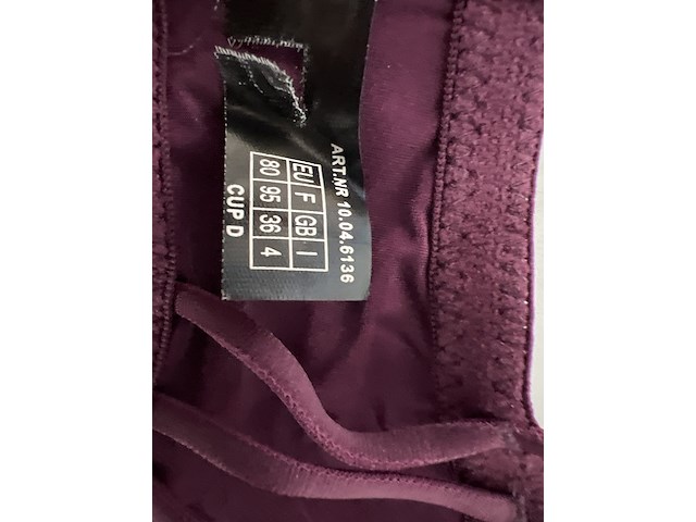 Partij kleding - afbeelding 14 van  43