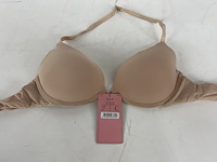 Partij kleding - afbeelding 16 van  43