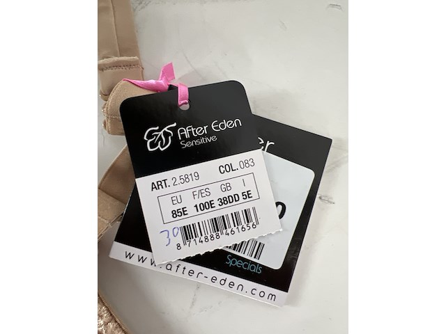 Partij kleding - afbeelding 17 van  43