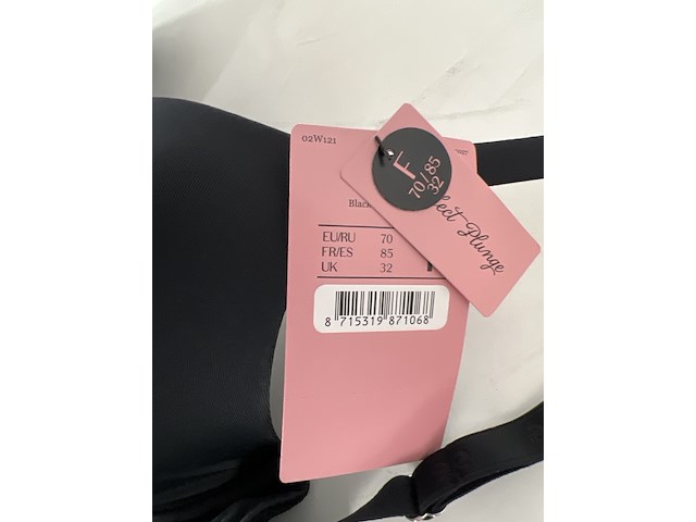 Partij kleding - afbeelding 19 van  43