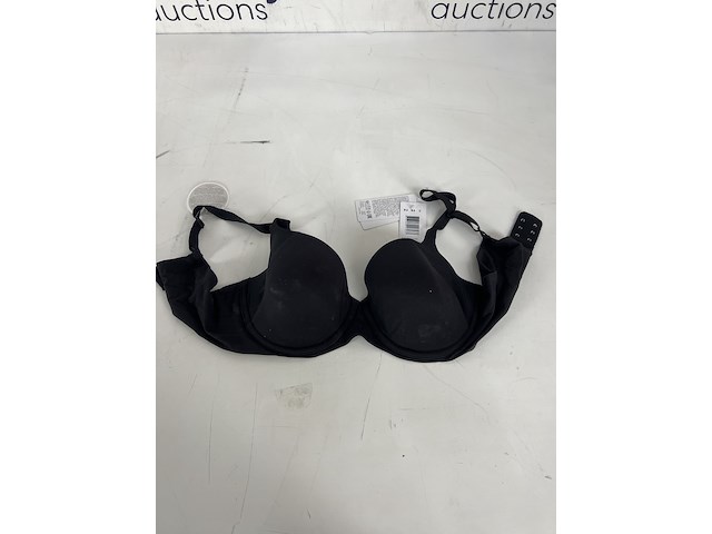 Partij kleding - afbeelding 35 van  43