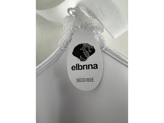 Partij kleding - afbeelding 41 van  43