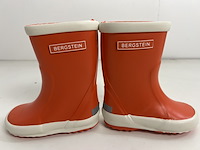 Partij kleding - afbeelding 6 van  14