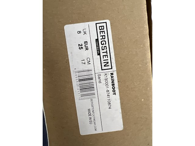 Partij kleding - afbeelding 14 van  14