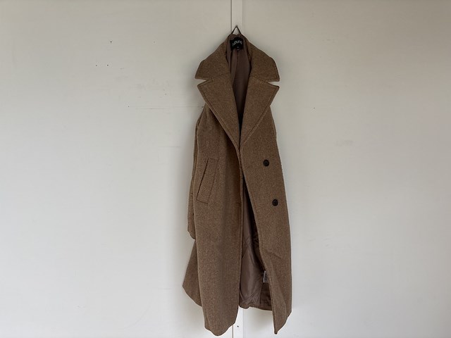 Partij kleding - afbeelding 3 van  3