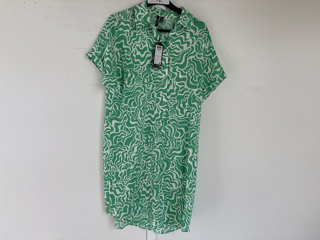 Partij kleding - afbeelding 12 van  14