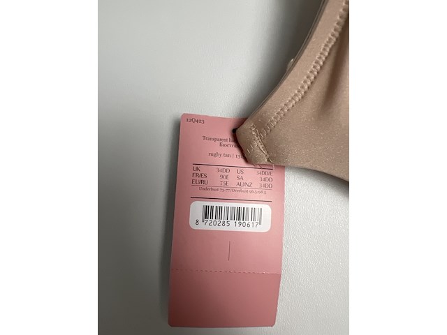 Partij kleding - afbeelding 8 van  35