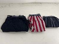 Partij kleding - afbeelding 1 van  35