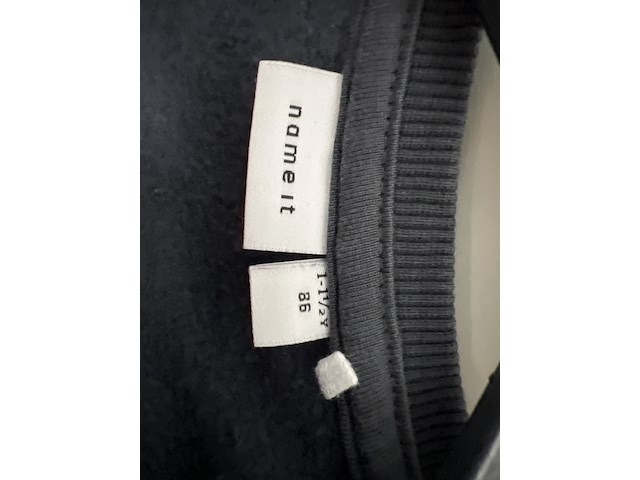 Partij kleding - afbeelding 13 van  35