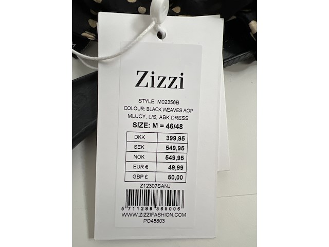 Partij kleding - afbeelding 17 van  35