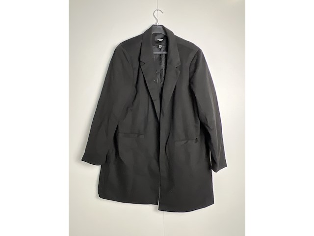 Partij kleding - afbeelding 22 van  35