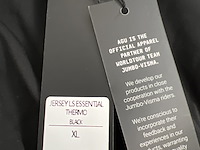 Partij kleding - afbeelding 26 van  35