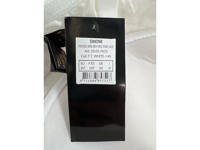 Partij kleding - afbeelding 23 van  35