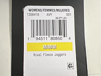 Partij kleding - afbeelding 33 van  35