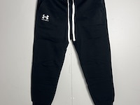 Partij kleding - afbeelding 34 van  35