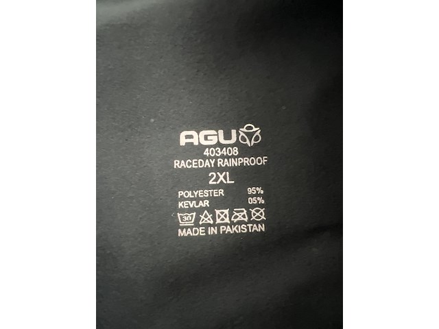 Partij kleding - afbeelding 3 van  45