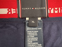 Partij kleding - afbeelding 16 van  45