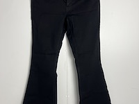 Partij kleding - afbeelding 28 van  45