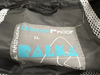 Partij kleding - afbeelding 29 van  45