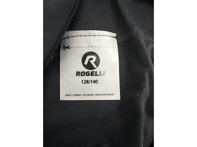 Partij kleding - afbeelding 34 van  45