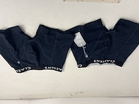 Partij kleding - afbeelding 43 van  45