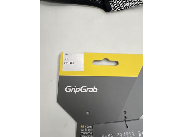 Partij kleding - afbeelding 7 van  29