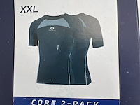 Partij kleding - afbeelding 16 van  29