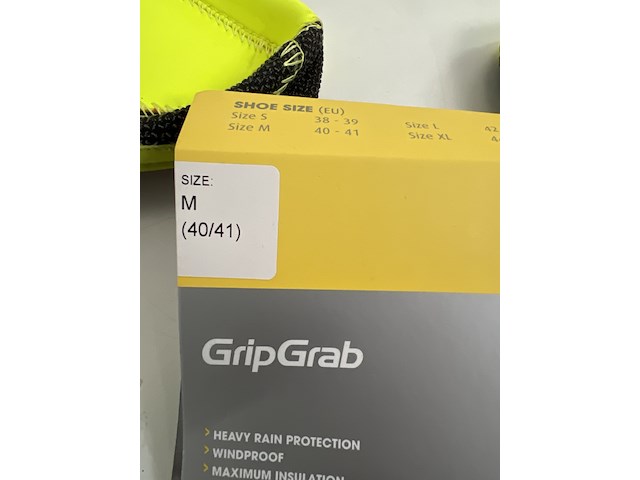 Partij kleding - afbeelding 19 van  29