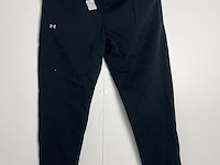 Partij kleding - afbeelding 24 van  29