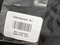 Partij kleding - afbeelding 25 van  29