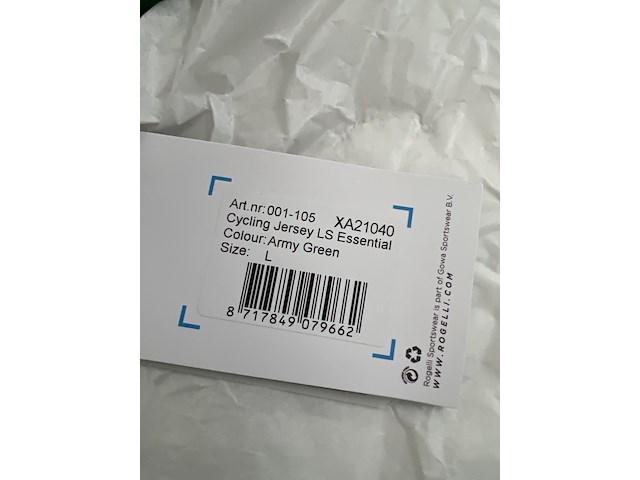 Partij kleding - afbeelding 27 van  29