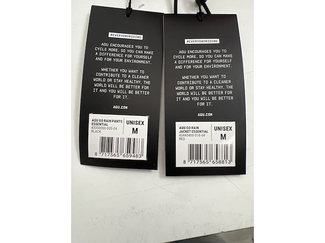 Partij kleding - afbeelding 13 van  42