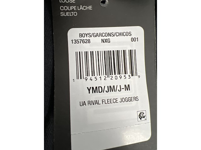 Partij kleding - afbeelding 15 van  42