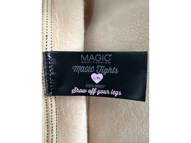 Partij kleding - afbeelding 31 van  42