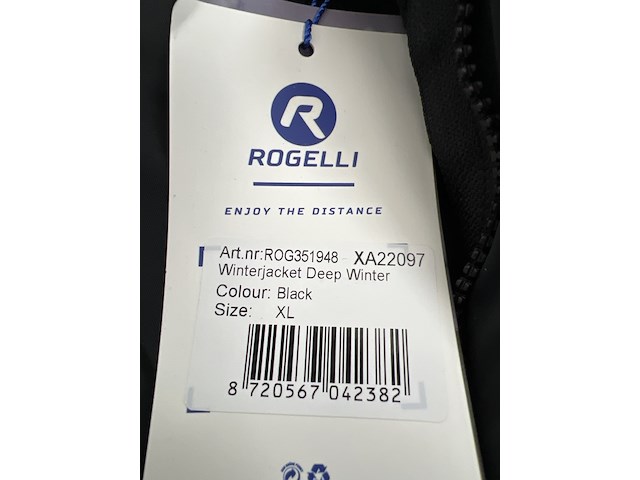 Partij kleding - afbeelding 33 van  42