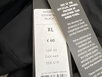 Partij kleding - afbeelding 34 van  42