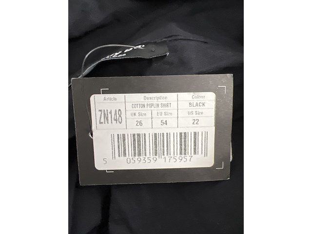 Partij kleding - afbeelding 6 van  55