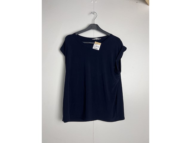 Partij kleding - afbeelding 17 van  55