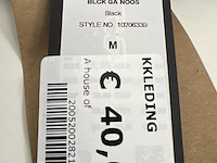 Partij kleding - afbeelding 27 van  55