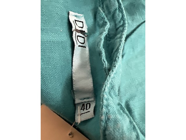 Partij kleding - afbeelding 29 van  55