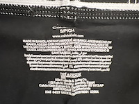 Partij kleding - afbeelding 46 van  55