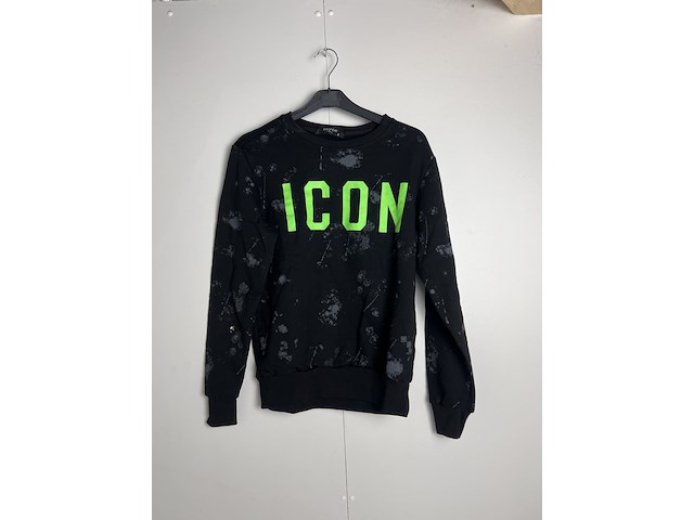 Partij kleding - afbeelding 53 van  55