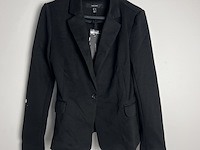 Partij kleding - afbeelding 55 van  55