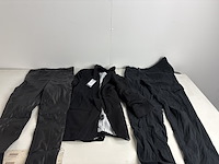 Partij kleding - afbeelding 1 van  8