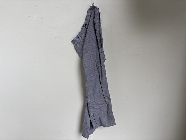 Partij kleding - afbeelding 2 van  11